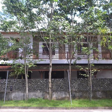 Hotel Batukaras Kalaras Exterior foto