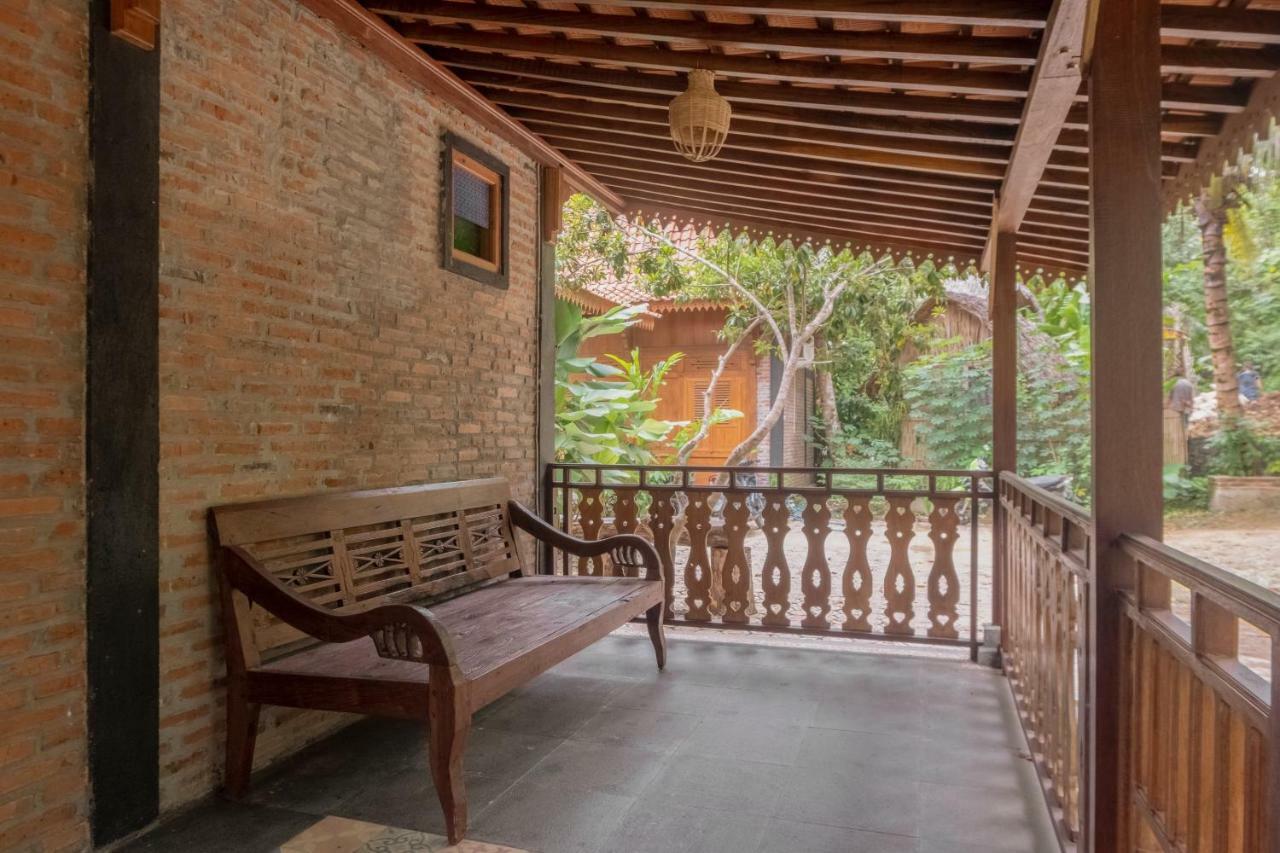 Hotel Batukaras Kalaras Exterior foto